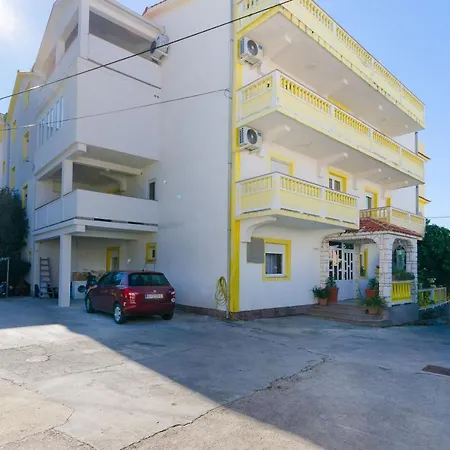 Apartment Meri