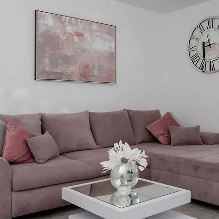 Apartment Meri